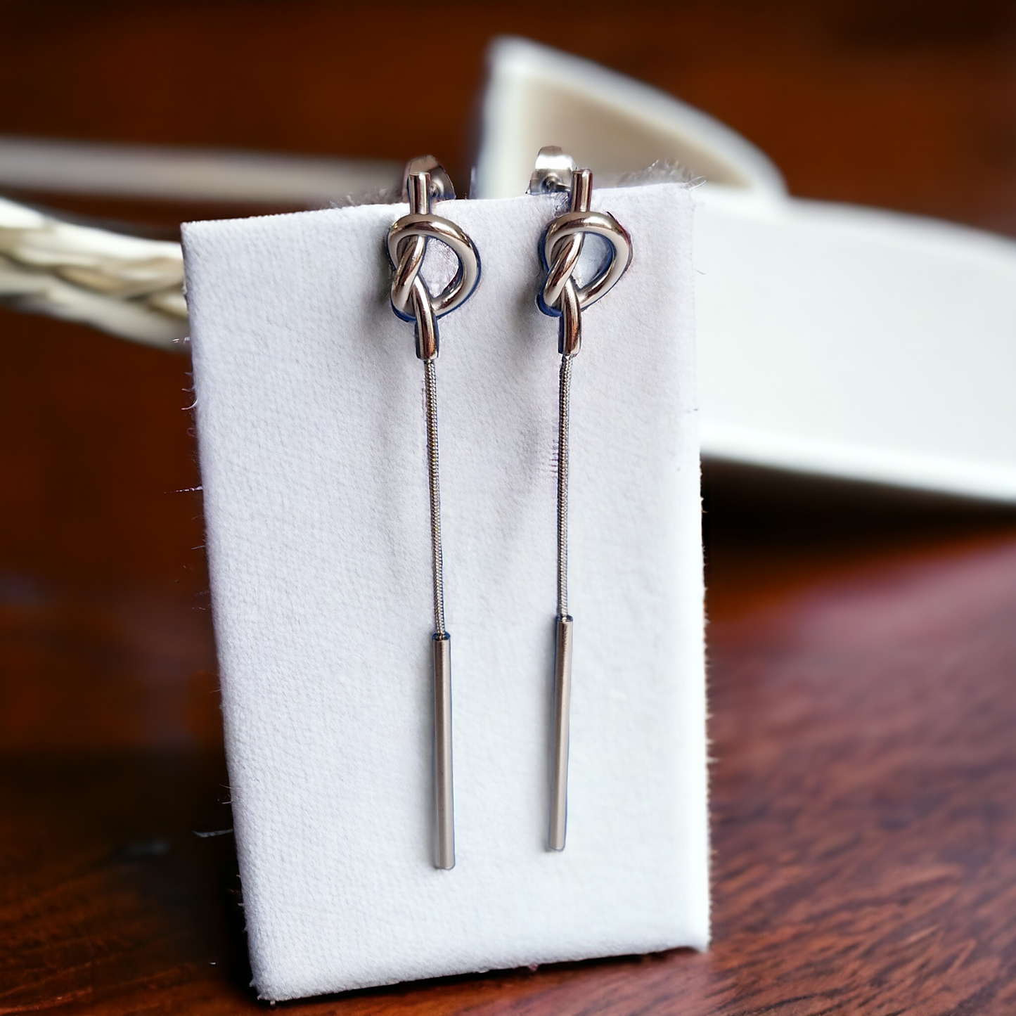 Aretes Adriana Nudo Largo