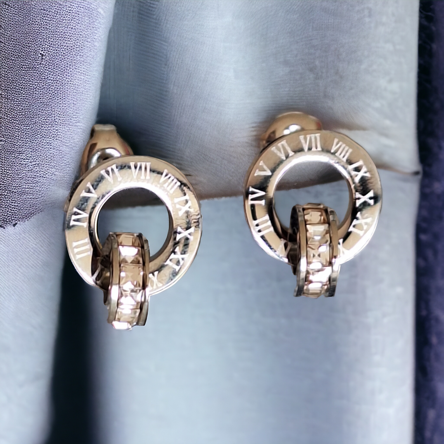 Aretes Nora Reloj Retro