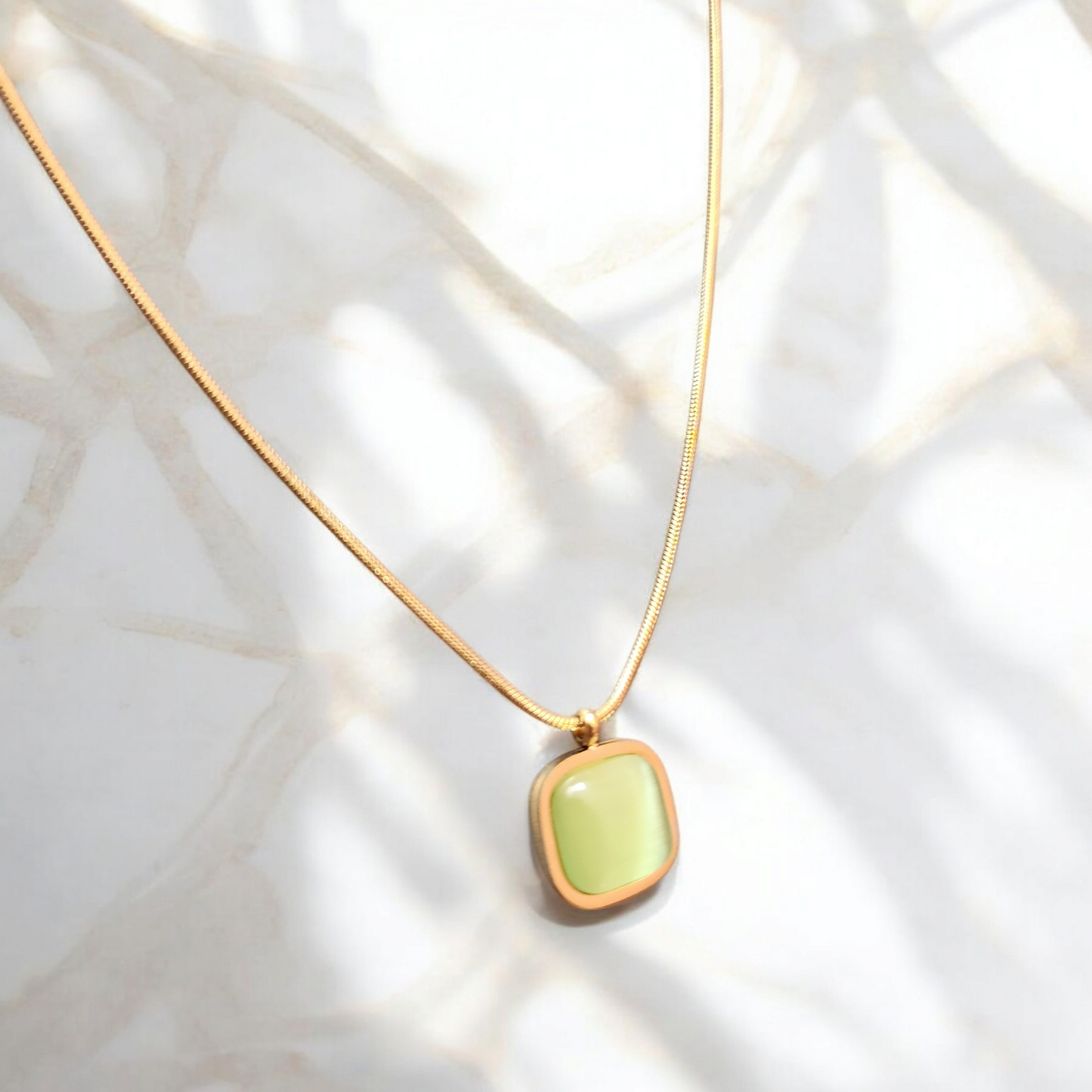 Collar Diana Color Oro