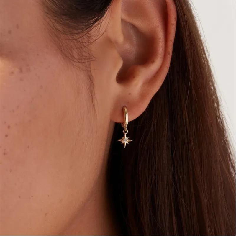 Aretes Luz Color Oro