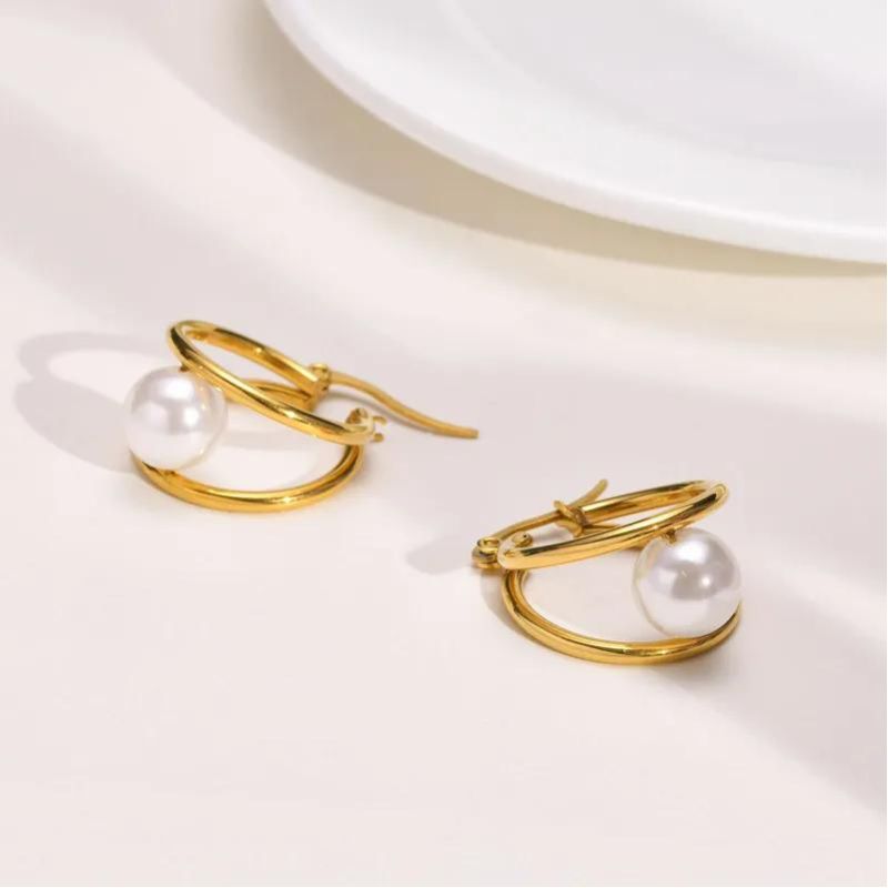 Aretes Salomé Color Oro