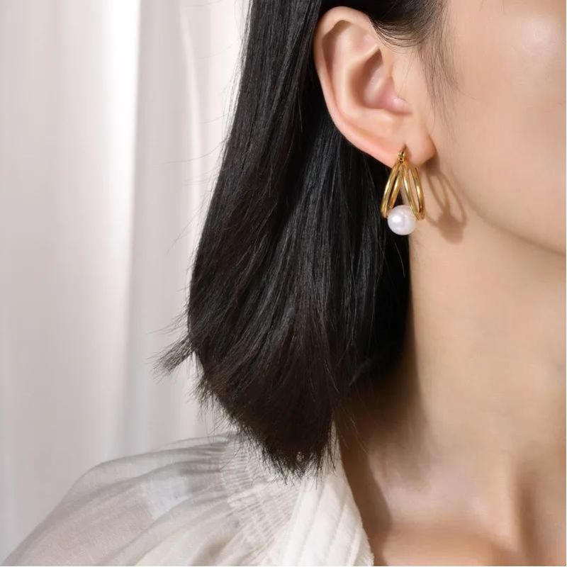 Aretes Salomé Color Oro