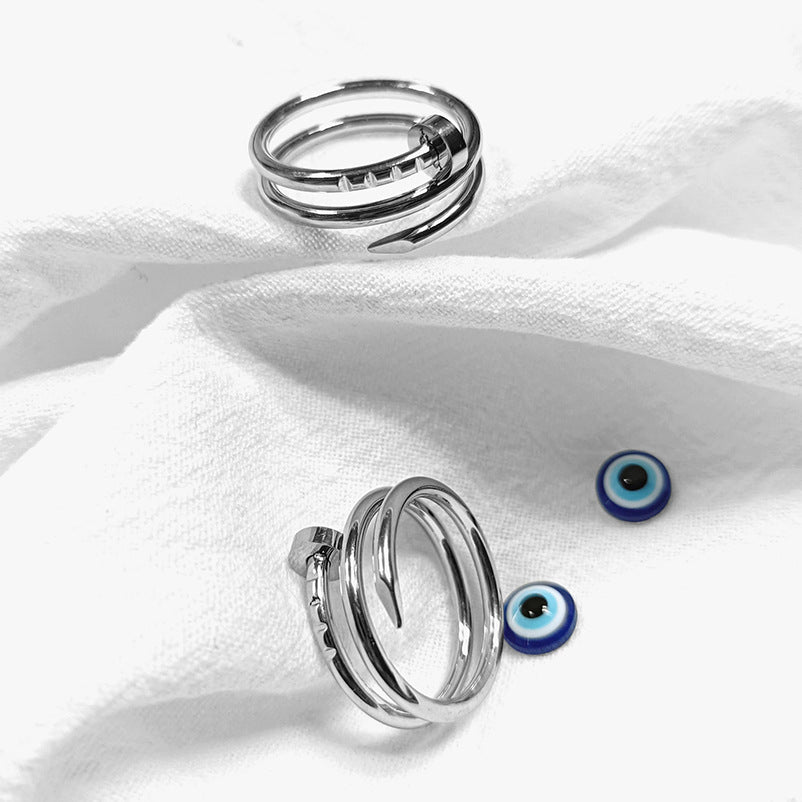Anillo Chloe De Clavo