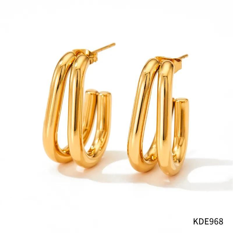 Aretes Alejandra Color Oro