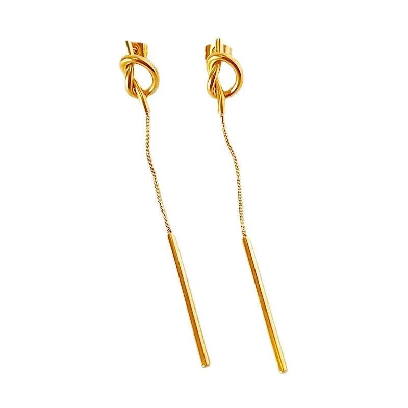 Aretes Adriana Nudo Largo
