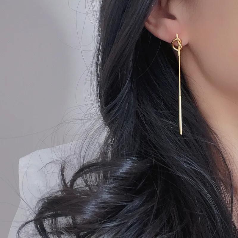 Aretes Adriana Nudo Largo