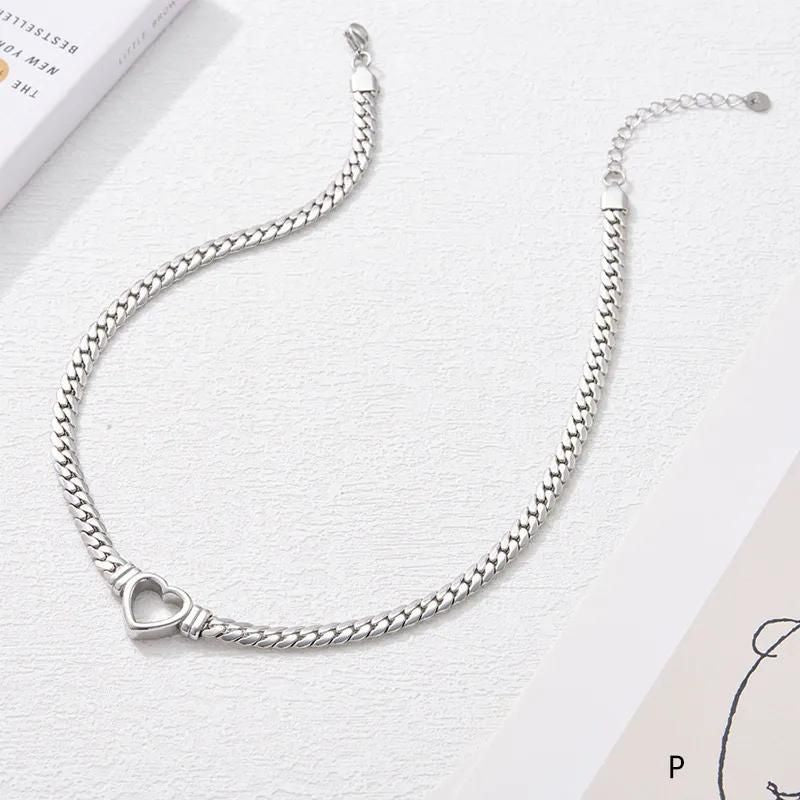 Collar Elia Corazón Con Cadena De Eslabones