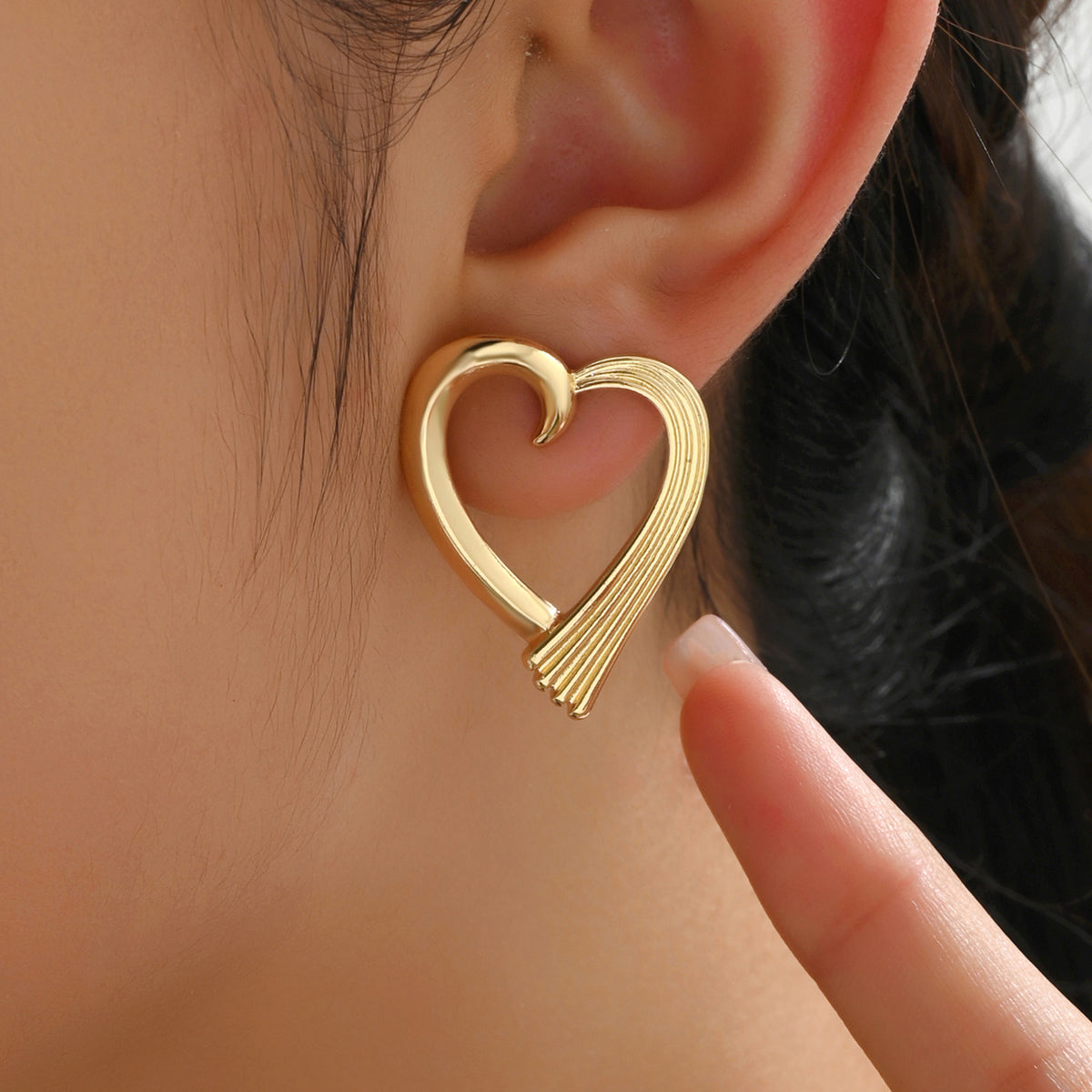 Aretes Leia Color Oro