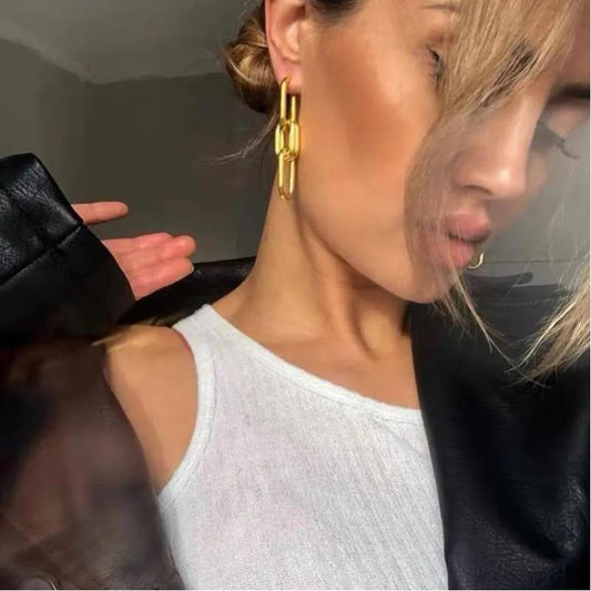 Aretes Paloma Color Oro