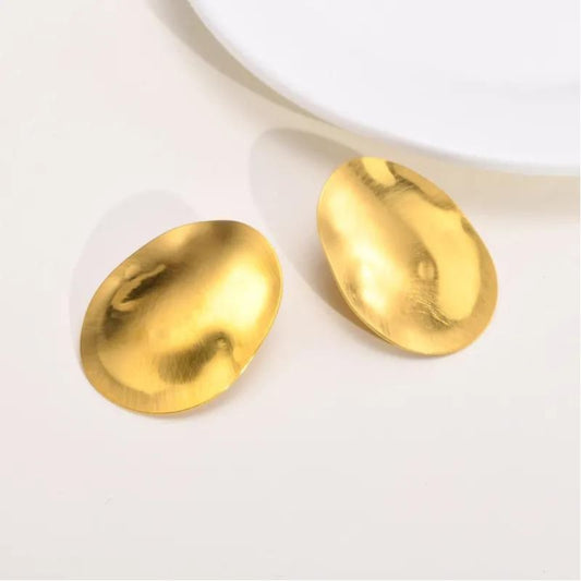 Aretes Tirsa Color Oro